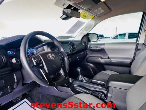 Used 2021 Toyota Tacoma SR image 5