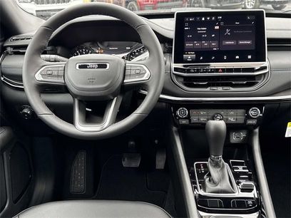 New 2026 Jeep Compass Latitude