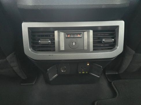 Used 2024 Ford F350 Lariat image 7