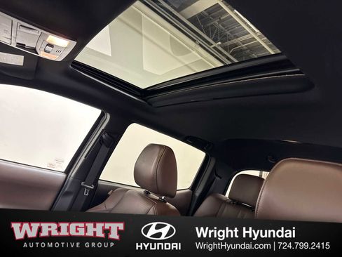 Used 2018 Toyota Tacoma Limited image 29