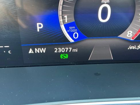 Certified 2024 Volkswagen Tiguan SE FWD image 26