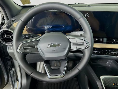 New 2027 Chevrolet Equinox ACTIV w/ Safety and Technology Package AWD/4WD image 12