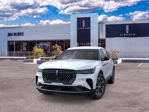 New 2026 Lincoln Nautilus Premier AWD/4WD image 2