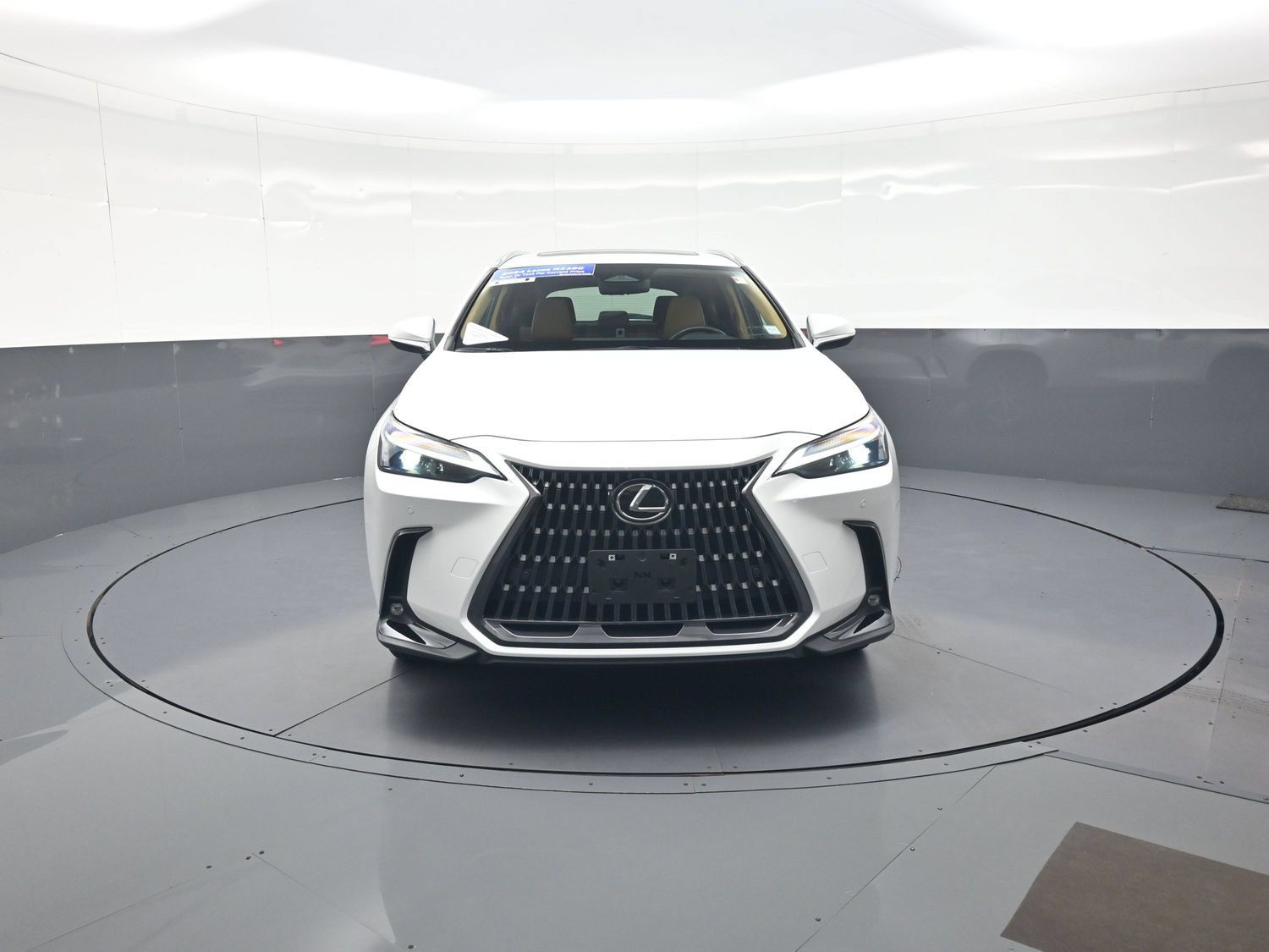 Used 2024 Lexus NX 350 AWD image 8