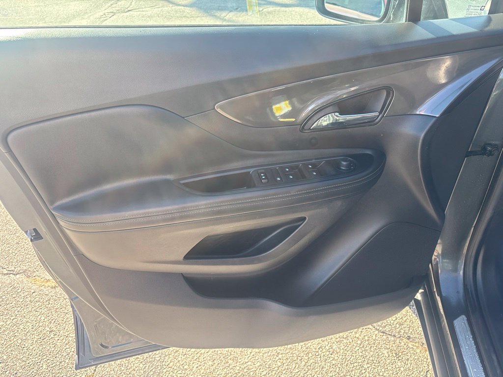 Used 2018 Buick Encore Preferred FWD image 16