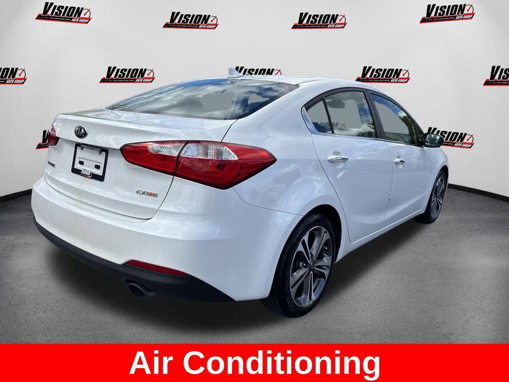 Used 2016 Kia Forte EX FWD image 5