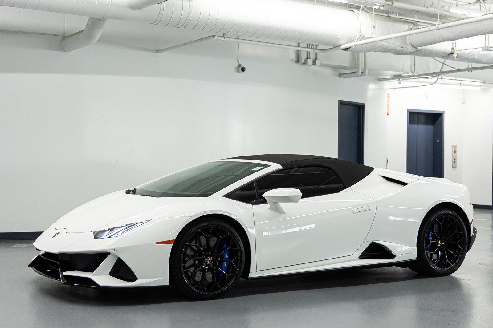 Used 2024 Lamborghini Huracan EVO AWD/4WD image 58