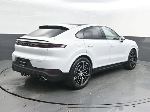 New 2026 Porsche Cayenne Coupe image 7