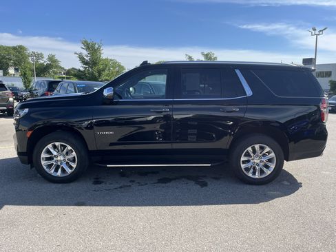 Used 2023 Chevrolet Tahoe Premier AWD/4WD image 7