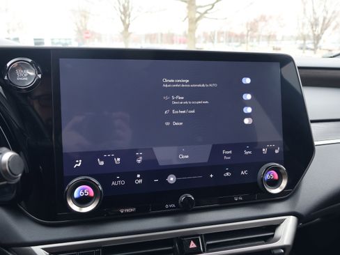 Certified 2023 Lexus RX 350 AWD w/ Accessory Package image 27