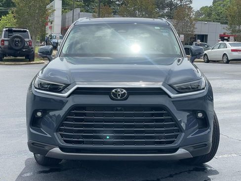 New 2026 Toyota Grand Highlander AWD image 8