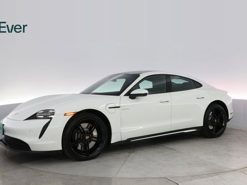 Used 2021 Porsche Taycan 4S image 15