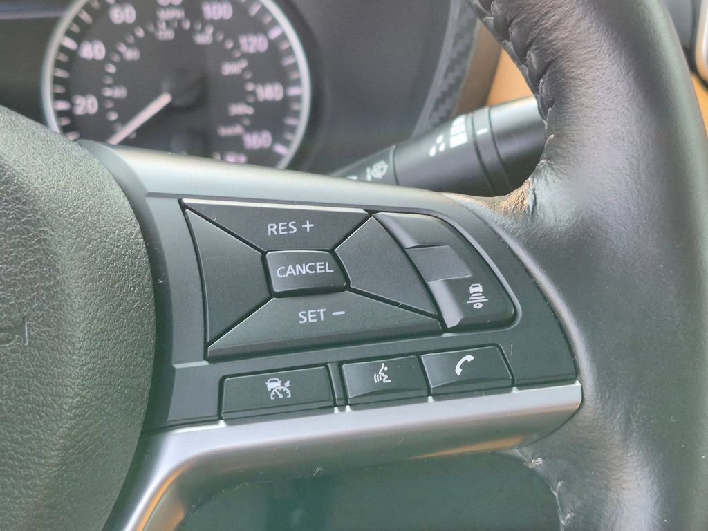 Used 2023 Nissan Sentra SV w/ SV Premium Package FWD image 15