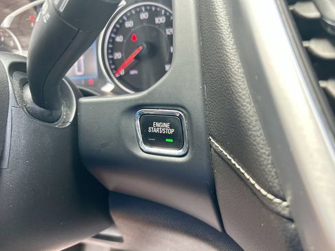 Used 2022 GMC Acadia SLE w/ Driver Convenience Package AWD/4WD image 16