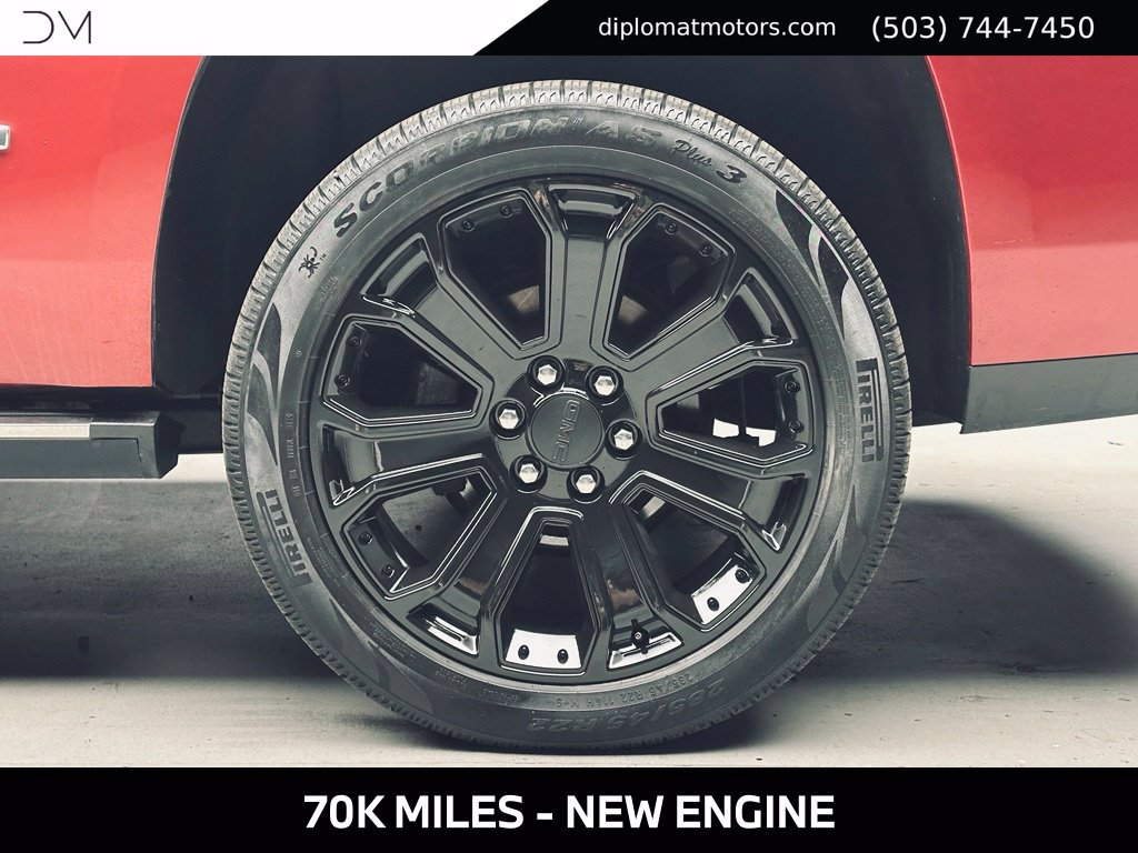 Used 2015 GMC Yukon Denali w/ Premium Package AWD/4WD image 37
