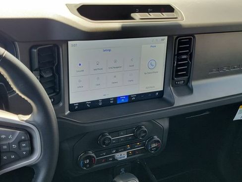 Used 2025 Ford Bronco Big Bend image 8