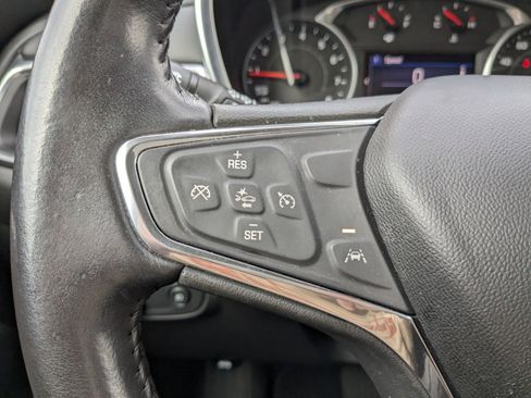 Used 2021 Chevrolet Equinox LT FWD image 27