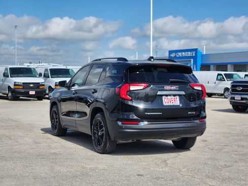 Used 2023 GMC Terrain AT4 w/ Tech Package AWD/4WD image 5