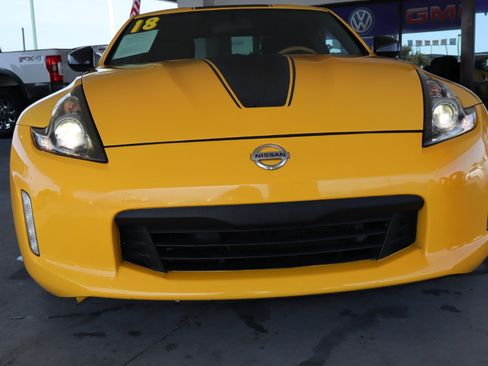 Used 2018 Nissan 370Z Coupe w/ Z34 Heritage Edition - Yellow image 11