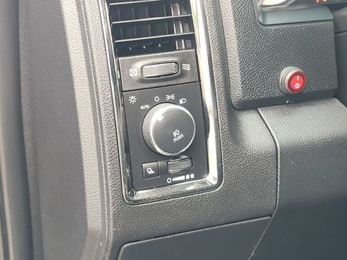 Used 2017 RAM 1500 Sport AWD/4WD image 16