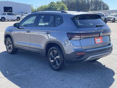 Used 2025 Volkswagen Taos S FWD image 6