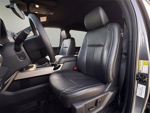 Used 2022 Ford F250 Lariat w/ Tremor Off-Road Package image 14