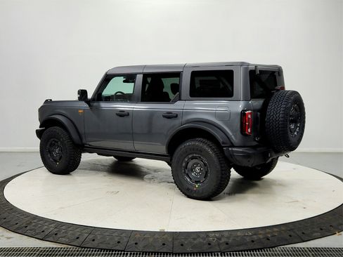 New 2025 Ford Bronco Badlands image 5