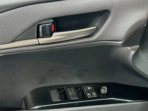 New 2026 Toyota Camry SE image 18