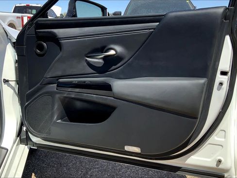 Used 2022 Lexus ES 350 w/ Premium Package image 23