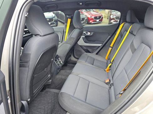 Used 2022 Polestar Polestar 2 w/ Performance Package image 18