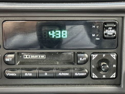 Used 2002 Chrysler Prowler image 70