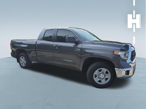 Used 2021 Toyota Tundra SR5 RWD image 2