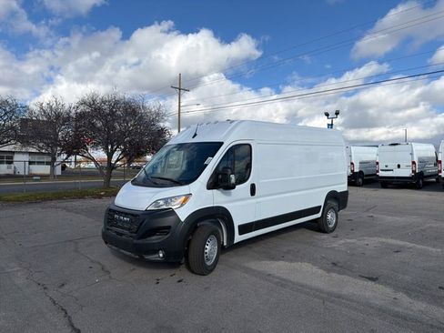 New 2026 RAM ProMaster 2500 w/ Convenience Group image 7