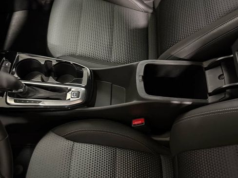 Certified 2025 Chevrolet Trax LT w/ LT Convenience Package image 23