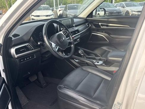Used 2020 Kia Telluride S image 3