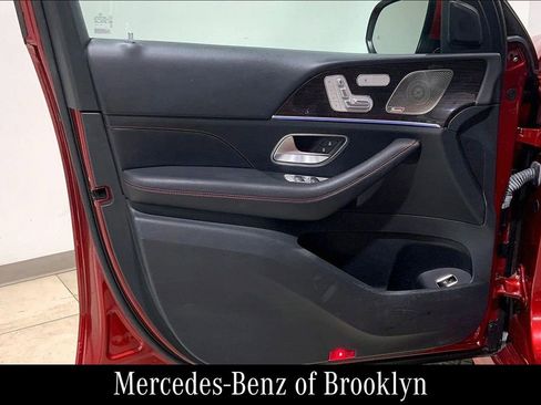 Used 2023 Mercedes-Benz GLE 53 AMG 4MATIC image 23