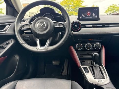 Used 2018 MAZDA CX-3 Touring AWD/4WD image 19