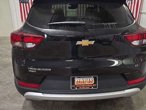 New 2025 Chevrolet TrailBlazer LT w/ Convenience Package image 6