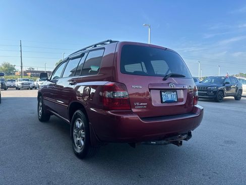 Used 2005 Toyota Highlander 4WD V6 w/ Appearance Pkg image 7