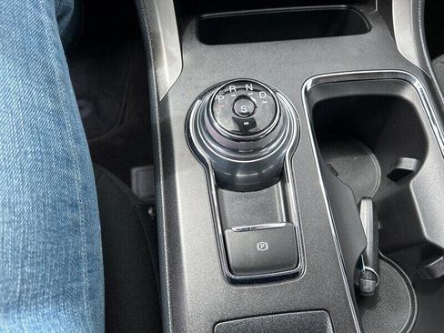 Used 2019 Ford Fusion SE image 21