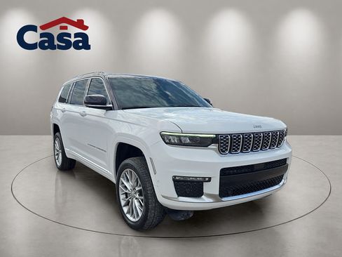 Used 2025 Jeep Grand Cherokee L Summit AWD/4WD image 4