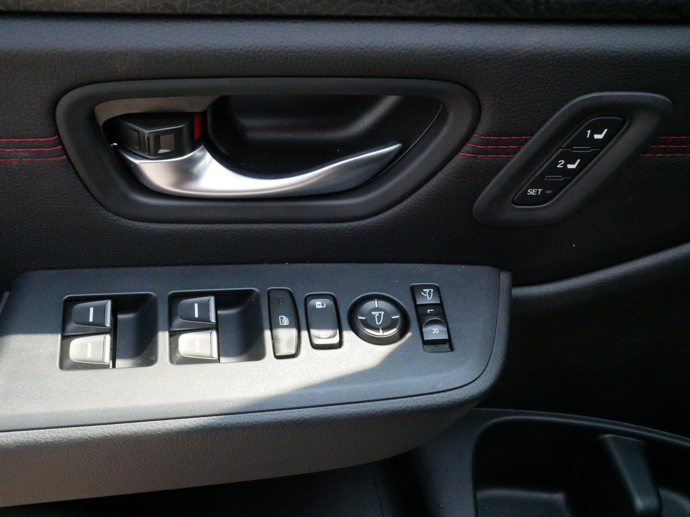 Certified 2026 Honda Pilot Black Edition image 19