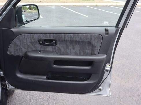 Used 2004 Honda CR-V LX image 26