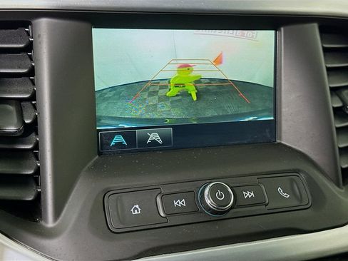 Used 2019 GMC Acadia SLE w/ LPO, Cargo Package FWD image 5