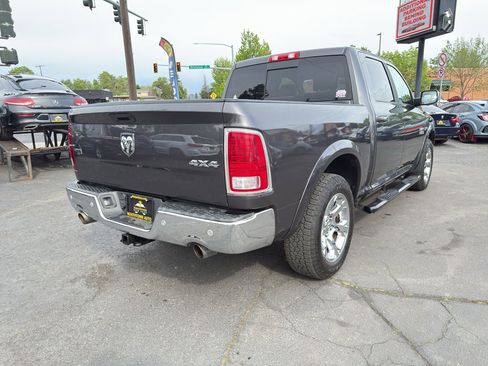Used 2016 RAM 1500 Laramie w/ Convenience Group AWD/4WD image 7