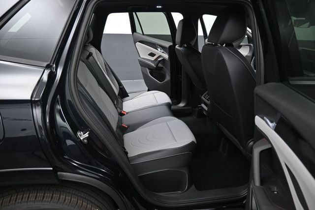 New 2026 Volkswagen Tiguan SE R-Line AWD/4WD image 13