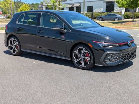 New 2026 Volkswagen GTI SE FWD image 2