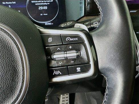 Certified 2023 Kia Sorento SX Prestige image 11