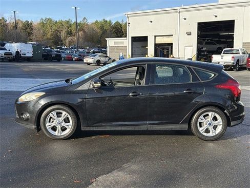Used 2014 Ford Focus SE image 10