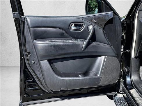 Used 2023 INFINITI QX80 Luxe w/ Cargo Package RWD image 17